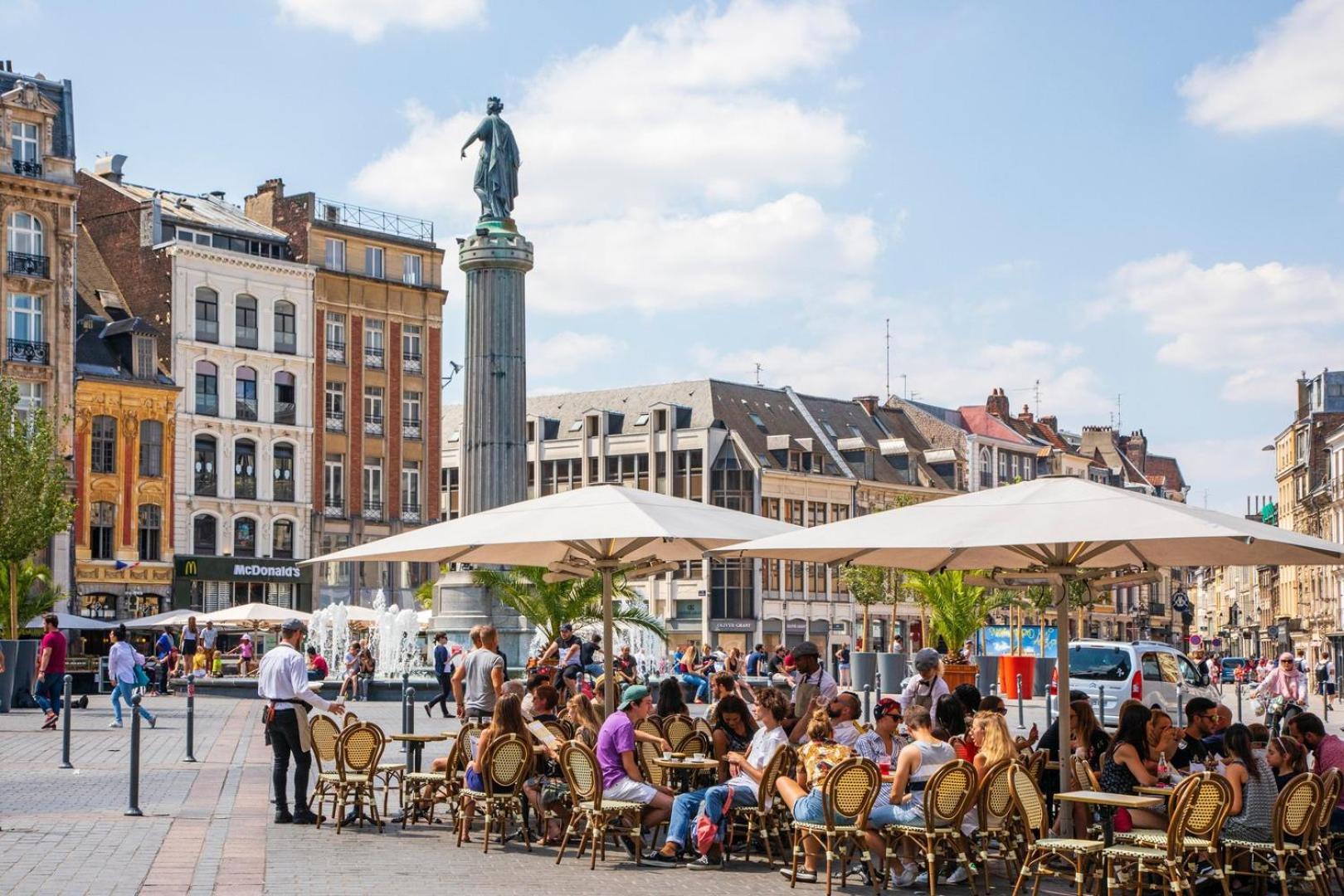 Center Apartment With Lots Of Charm Lille Bagian luar foto